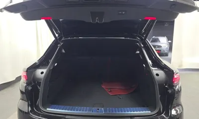 Porsche Cayenne 2023, 36998 км, за 71661.28 USD - фото 20