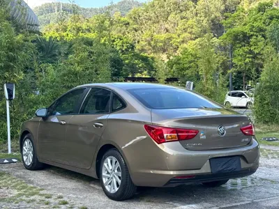 Buick Verano 2017, 77000 км, за 3913.27 USD