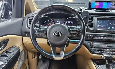 Kia Canival 2017, 155803 км, за 8794.79 USD - фото 13