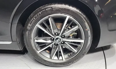 Hyundai Grandeur 2022, 79273 км, за 14734.06 USD