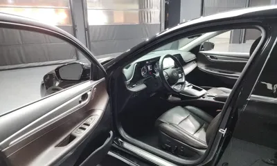 Hyundai Grandeur 2022, 79273 км, за 14734.06 USD - фото 10