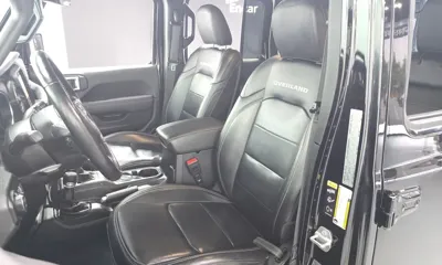 Jeep Wrangler 2021, 63294 км, за 24004.7 USD - фото 18