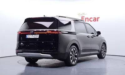 Kia Canival 2021, 60826 км, за 14689.72 USD