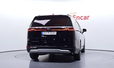 Kia Canival 2021, 60826 км, за 14689.72 USD