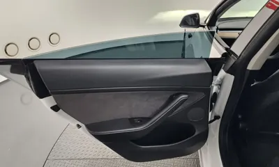 Tesla Model 3 2022, 109900 км, за 18501.64 USD - фото 25