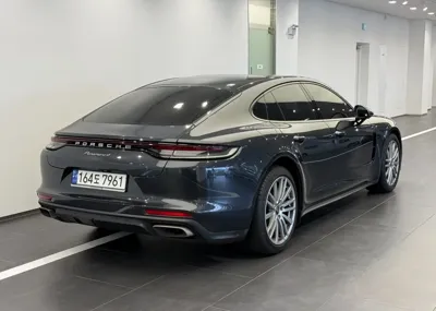 Porsche Panamera 2023, 30497 км, за 64986.22 USD