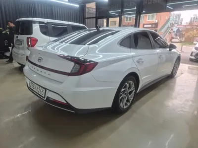 Hyundai Sonata 2020, 95866 км, за 8794.79 USD