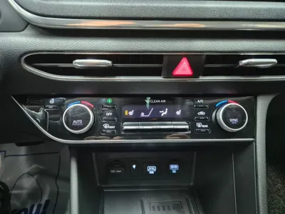 Hyundai Sonata 2020, 95866 км, за 8775.92 USD - фото 7