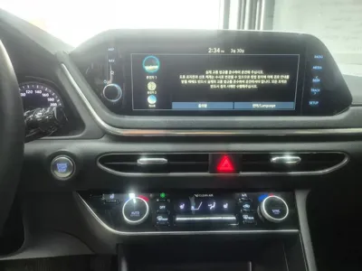 Hyundai Sonata 2020, 95866 км, за 8775.92 USD - фото 11