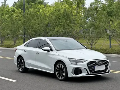 Audi A3 2022, 14000 км, за 22777.66 USD
