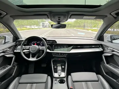 Audi A3 2022, 14000 км, за 22777.66 USD - фото 10