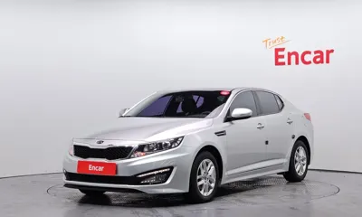 Kia K5 · 2013 год
