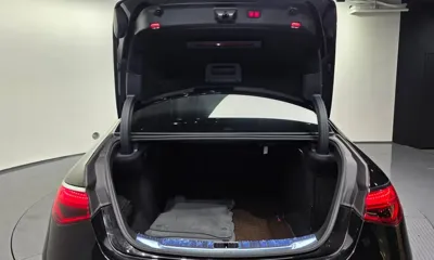 Mercedes-Benz S-Class 2021, 51470 км, за 49446.28 USD - фото 20