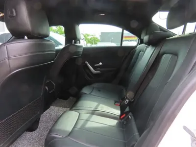 Mercedes-Benz A-Class 2021, 61043 км, за 16082.45 USD - фото 6