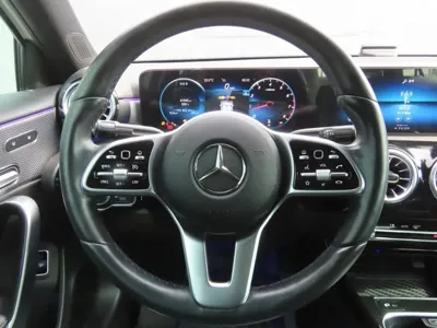 Mercedes-Benz A-Class 2021, 61043 км, за 16082.45 USD - фото 11