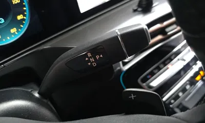 Mercedes-Benz EQC 2020, 59629 км, за 23922.5 USD - фото 9