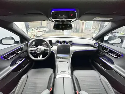 Mercedes-Benz C-Class 2024, 35500 км, за 30249.62 USD - фото 9
