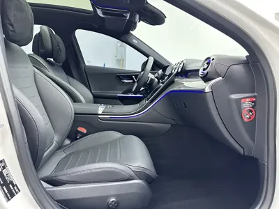 Mercedes-Benz C-Class 2024, 35500 км, за 30249.62 USD - фото 13