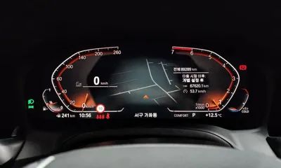 BMW 3-Series 2022, 89289 км, за 17669.46 USD - фото 8