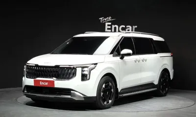 Kia Canival · 2024 год