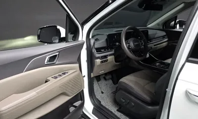 Kia Canival 2024, 16733 км, за 27419.88 USD - фото 11