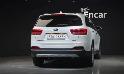 Kia Sorento 2016, 112320 км, за 8402.26 USD