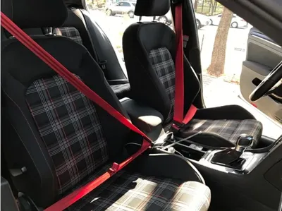 Volkswagen Golf 2016, 111000 км, за 10744.28 USD - фото 11