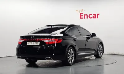Hyundai Grandeur 2015, 39542 км, за 6830.61 USD
