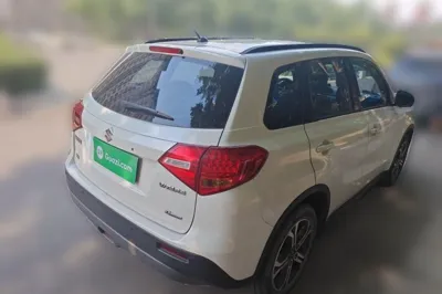 Suzuki Vitara 2016, 110900 км, за 6863 USD
