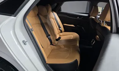 Kia K5 2022, 52405 км, за 18051.73 USD - фото 12