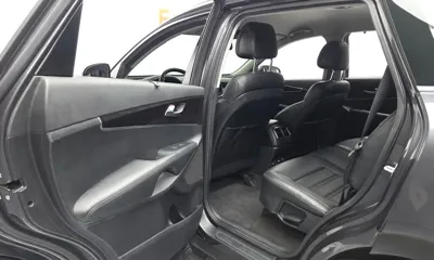 Kia Sorento 2015, 162096 км, за 6229.49 USD - фото 26