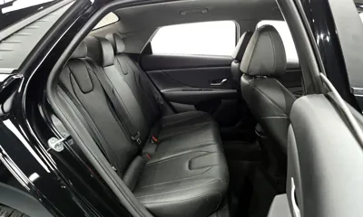 Hyundai Avante 2021, 57581 км, за 10879.48 USD - фото 12
