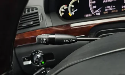 Mercedes-Benz S-Class 2009, 101786 км, за 5732.9 USD - фото 35