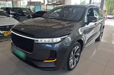 Li Auto ONE · 2021 год