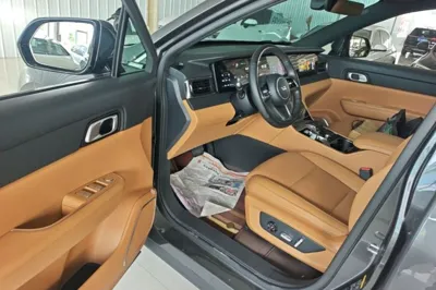 Li Auto ONE 2021, 106600 км, за 19837 USD - фото 18