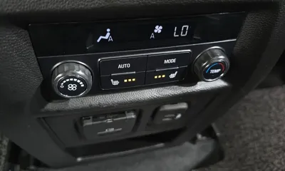 ChevroletGMDaewoo Traverse 2022, 40742 км, за 19495.54 USD - фото 19