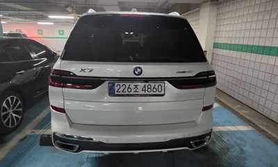 BMW X7 2026, 15000 км, за 98207.96 USD