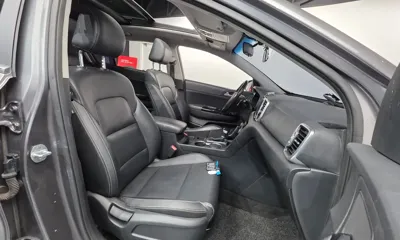 Kia Sportage 2016, 118728 км, за 8060.79 USD - фото 10