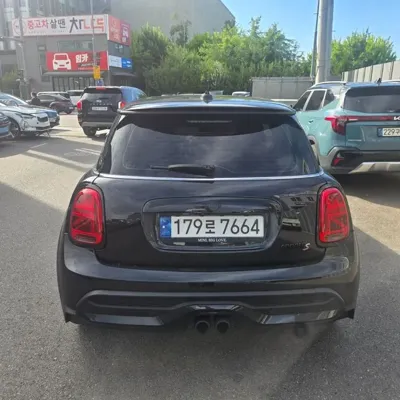 MINI Cooper 2023, 31449 км, за 14561.52 USD