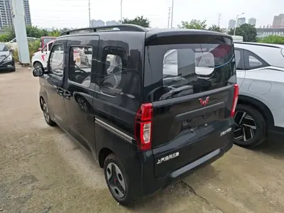 Wuling Zhiguang EV 2026, 100 км, за 6247.32 USD