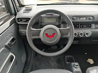 Wuling Zhiguang EV 2026, 100 км, за 6221.2 USD - фото 11