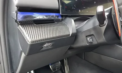 BMW M5 2026, 4057 км, за 132938.91 USD - фото 27