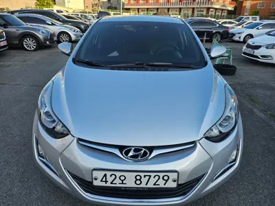 Hyundai Avante · 2015 год