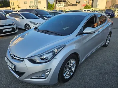 Hyundai Avante 2015, 115200 км, за 4561.08 USD