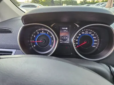 Hyundai Avante 2015, 115200 км, за 4561.08 USD - фото 11