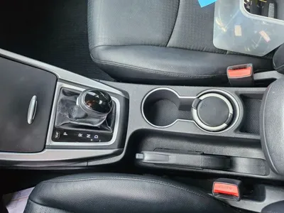 Hyundai Avante 2015, 115200 км, за 4561.08 USD - фото 14