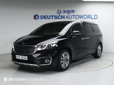 Kia Canival · 2015 год