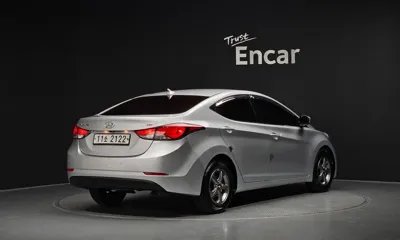 Hyundai Avante 2016, 109657 км, за 2619.14 USD