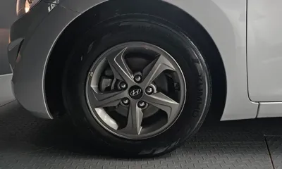 Hyundai Avante 2016, 109657 км, за 2619.14 USD