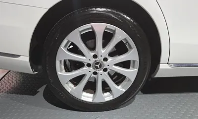 Mercedes-Benz E-Class 2019, 119930 км, за 17120.58 USD